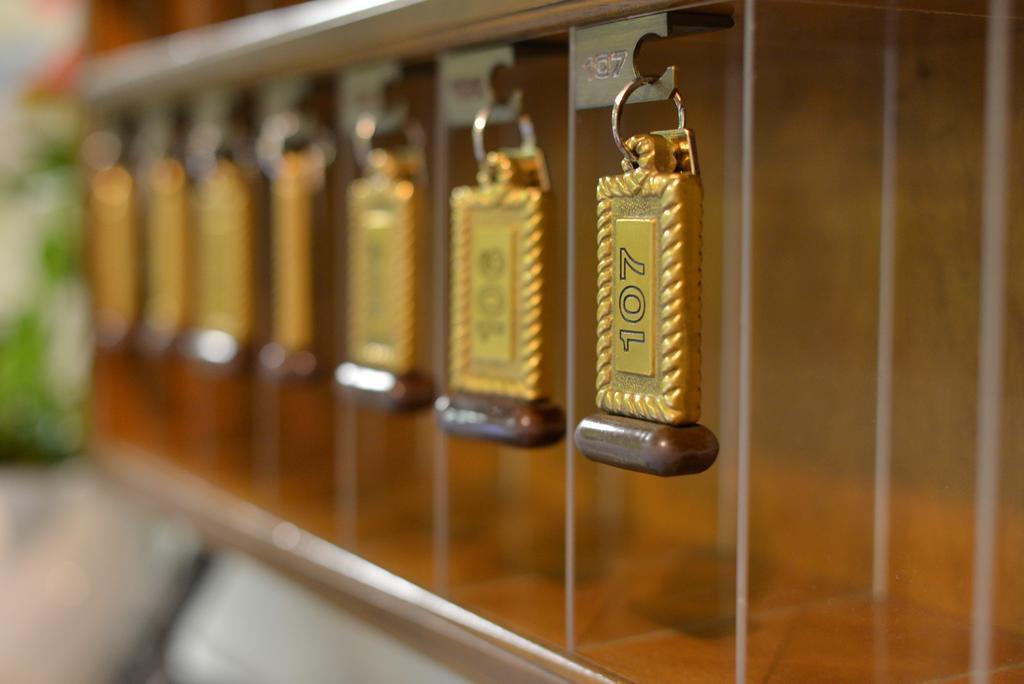 Hotel Marselli Римини Екстериор снимка